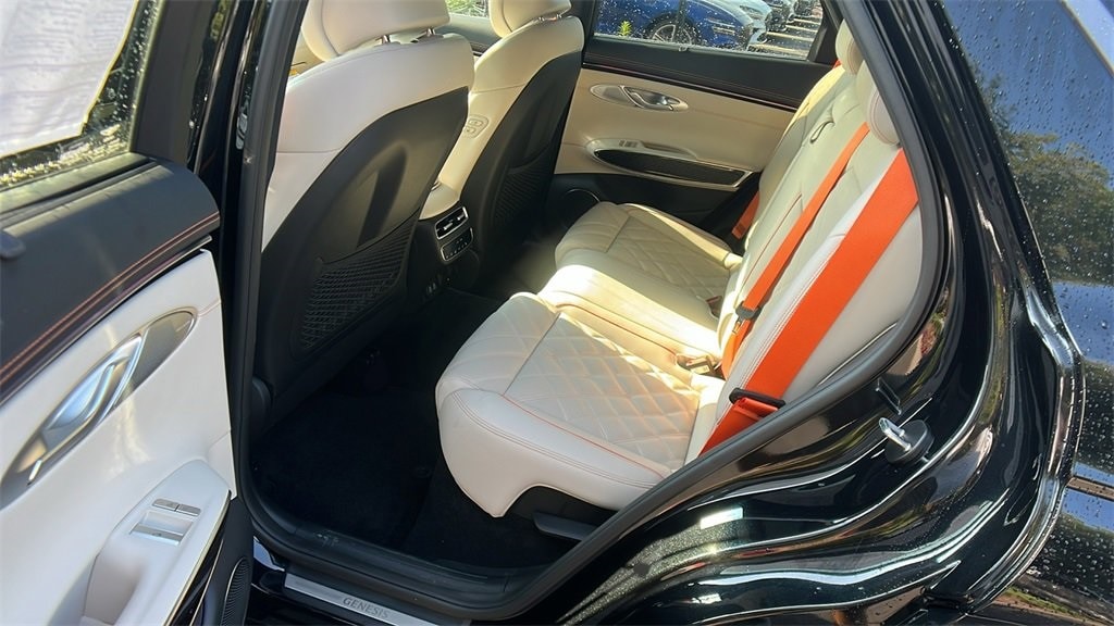2026 GENESIS GV70 Sport Prestige - Photo 16