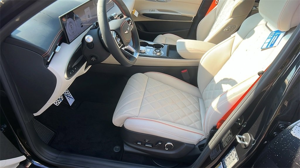 2026 GENESIS GV70 Sport Prestige - Photo 13