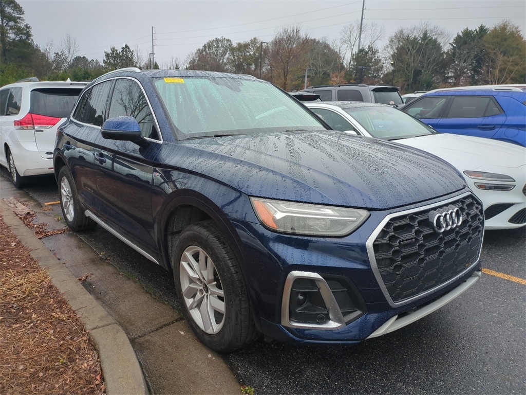 2022 Audi Q5 Premium's photo