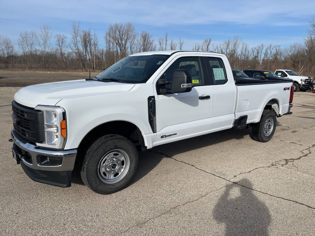 Used 2023 Ford F-250 Super Duty XL 4x4 4dr Supercab 8 ft. LB Pickup Pickup Truck