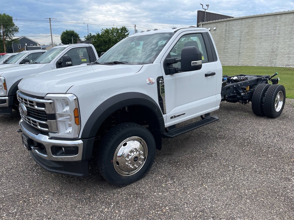 Used 2024 Ford F-450 Super Duty 4X4 2dr Regular Cab 145.3 205.3 in. WB Chassis