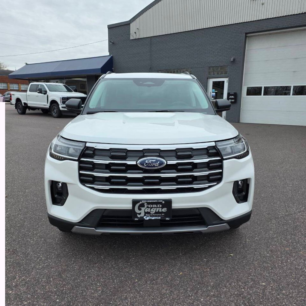 New 2026 Ford Explorer Active AWD 4dr SUV SUV