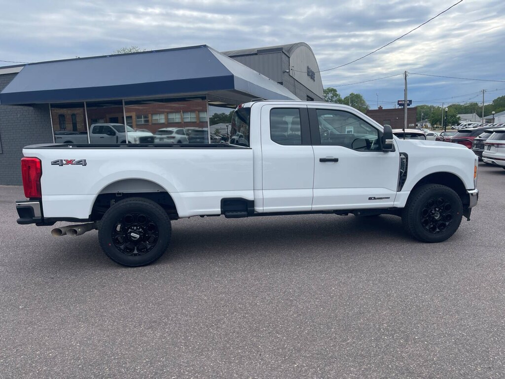 Used 2023 Ford F-250 Super Duty XL 4x4 4dr Supercab 8 ft. LB Pickup Pickup Truck