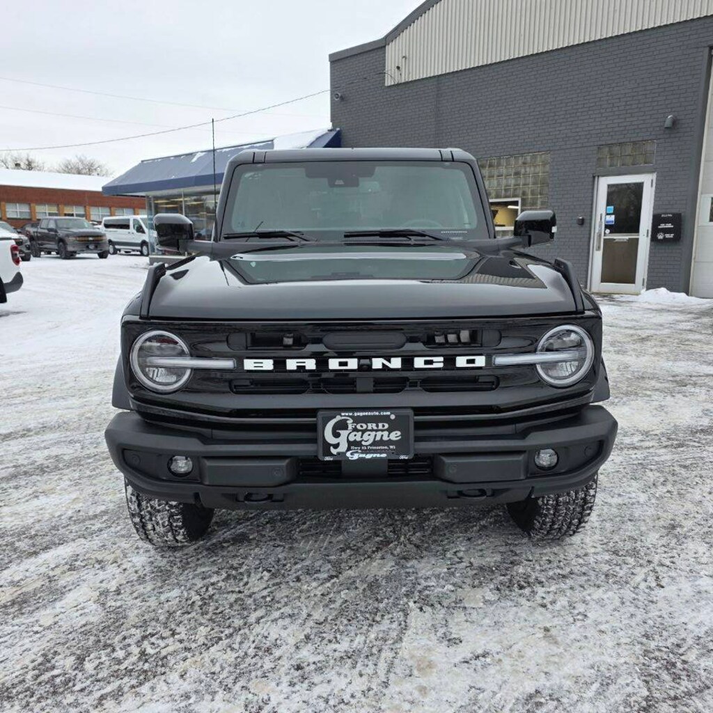 New 2025 Ford Bronco Outer Banks 4x4 4dr SUV SUV