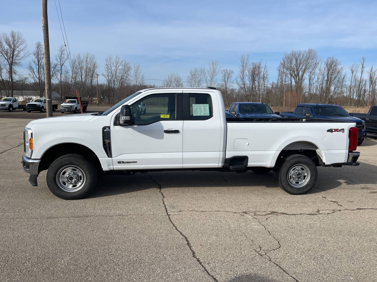 2023 Ford F-250 XL photo 2