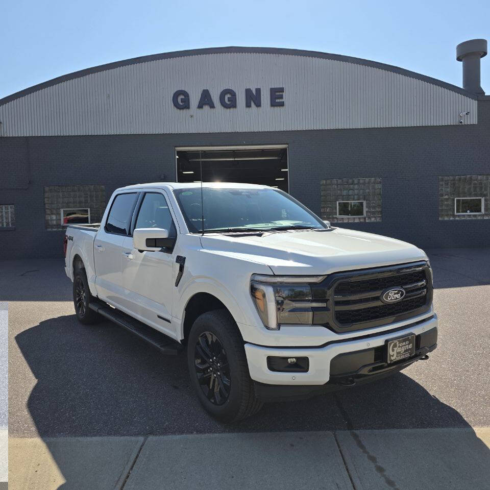 2025 Ford F-150 Lariat photo 3