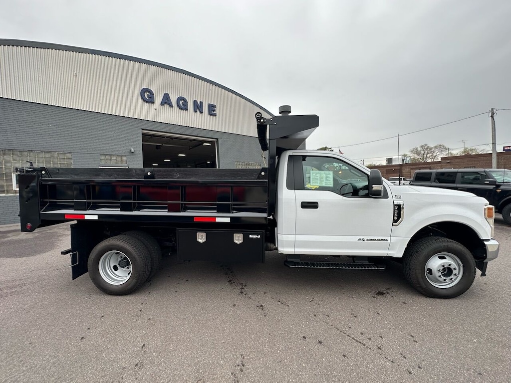 Used 2022 Ford F-350 Super Duty XL 4x4 2dr Regular Cab 169 in. WB DRW Chassis Chassis