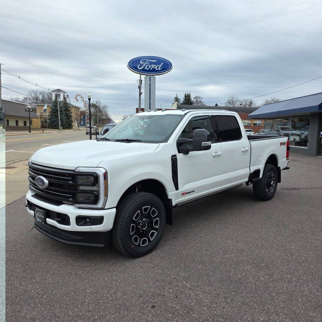 New 2026 Ford F-350 Platinum 4x4 4dr Crew Cab 6.8 ft. SB SRW Pickup Pickup Truck