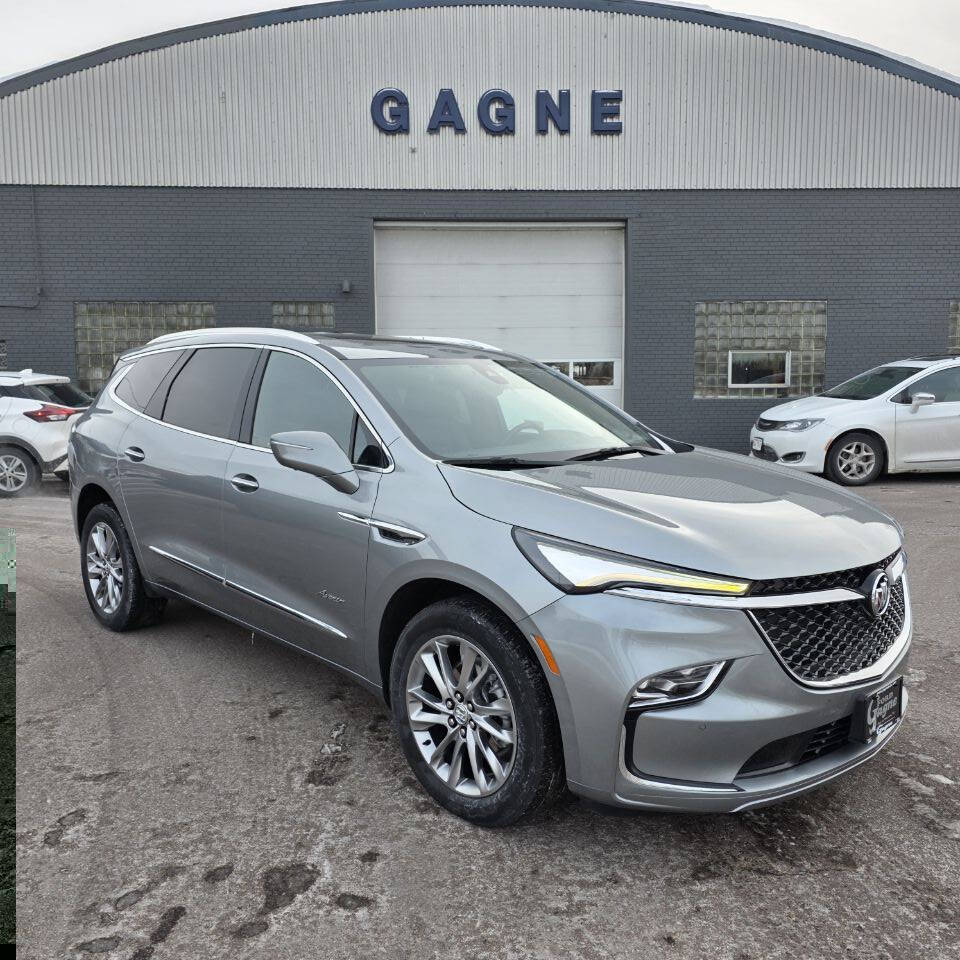 2023 Buick Enclave Avenir's photo