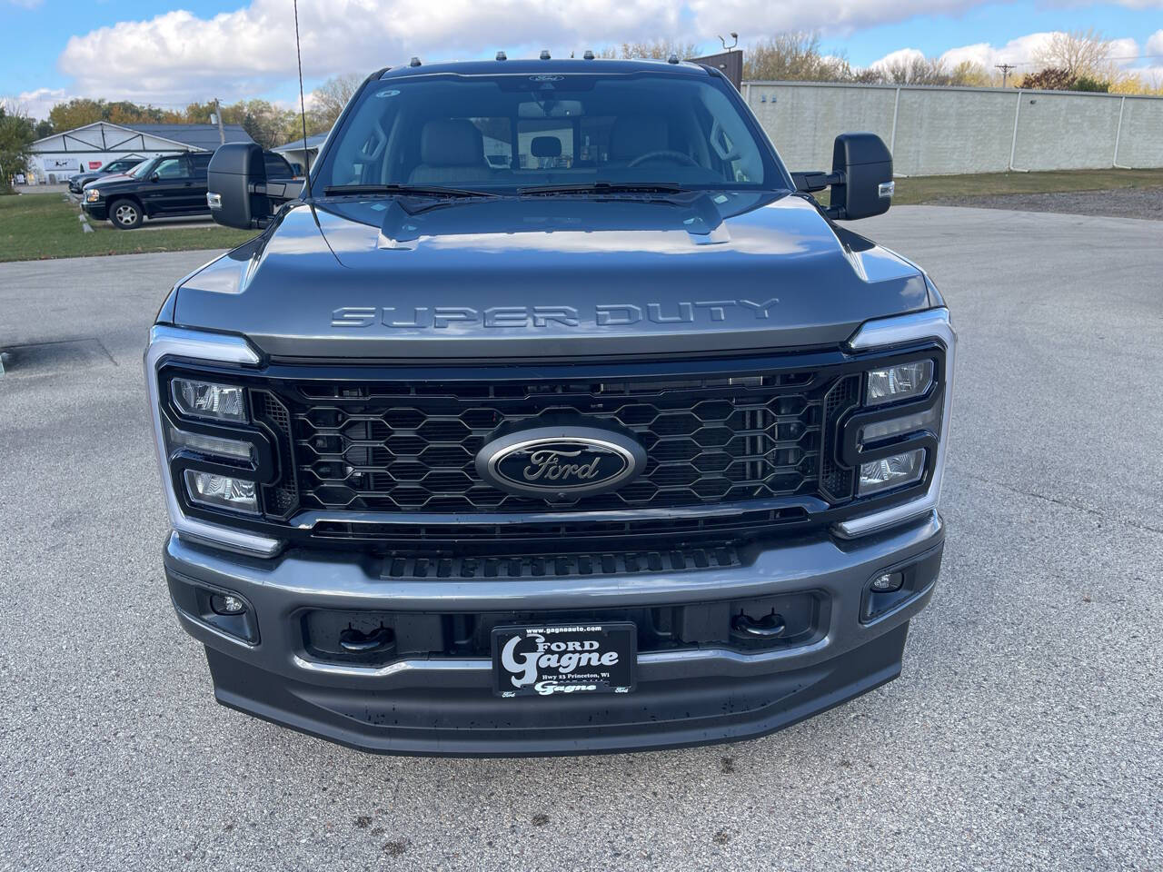 2026 Ford F-350 XLT photo 3