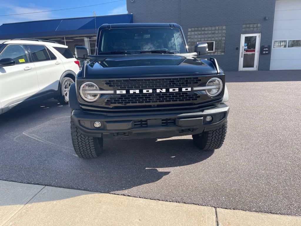Used 2025 Ford Bronco Outer Banks 4x4 4dr SUV SUV