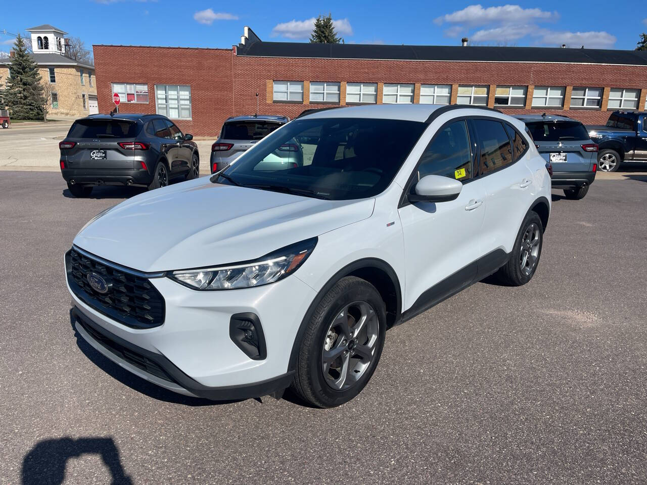 2025 Ford Escape Hybrid