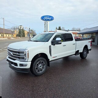 2026 Ford F-350 Platinum 4x4 4dr Crew Cab 8 ft. LB SRW Pickup Pickup Truck