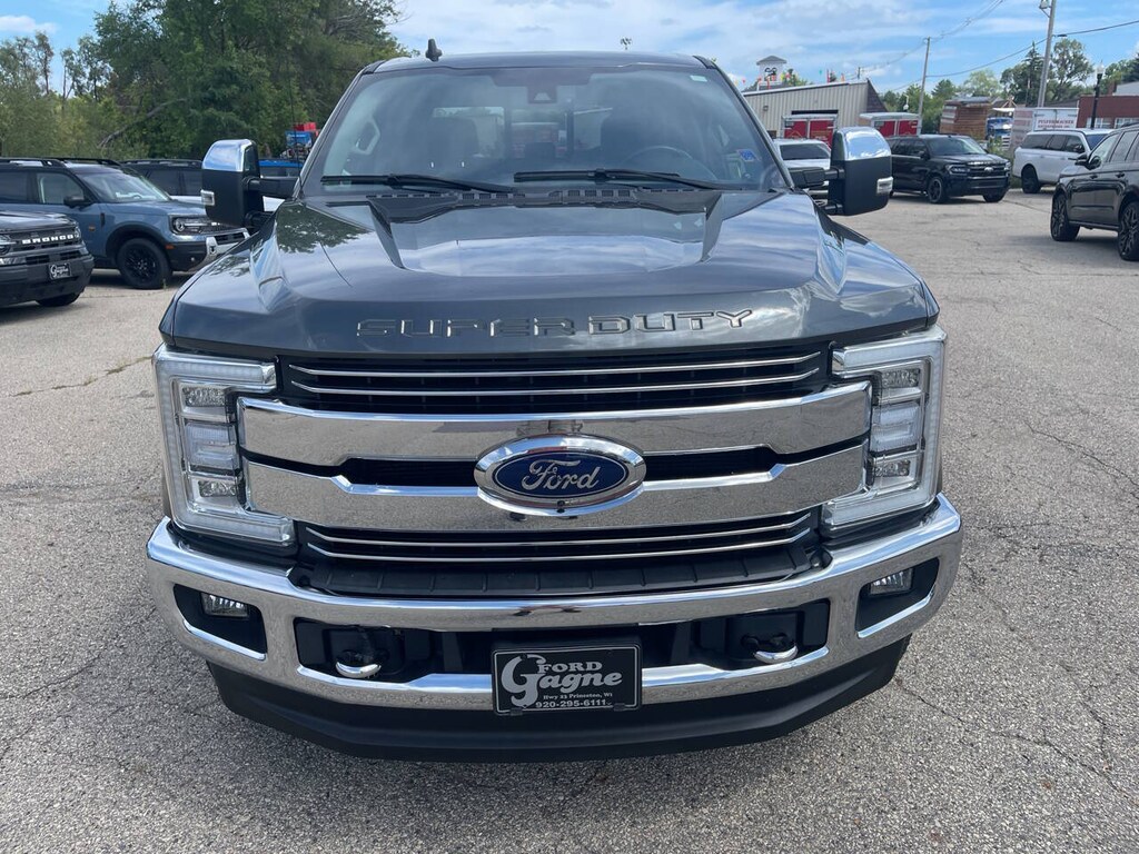 Used 2019 Ford F-250 Super Duty Lariat 4x4 4dr Crew Cab 6.8 ft. SB Pickup Pickup Truck