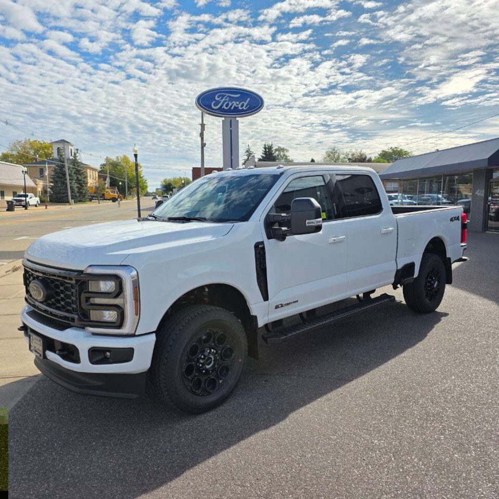 New 2026 Ford F-250 XLT 4x4 4dr Crew Cab 6.8 ft. SB Pickup Pickup Truck