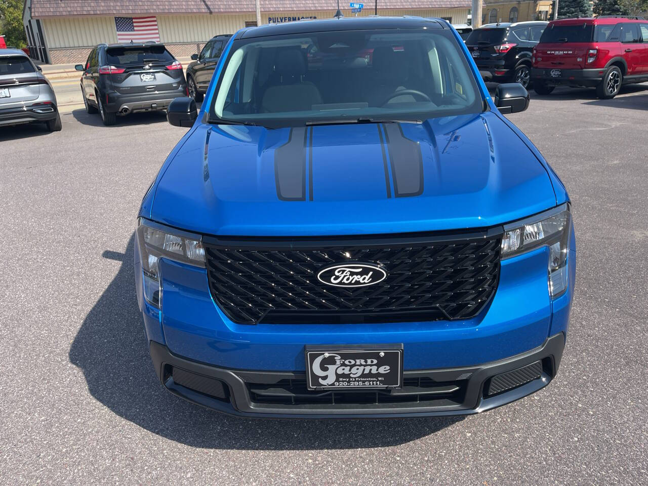 2025 Ford Maverick XLT photo 4