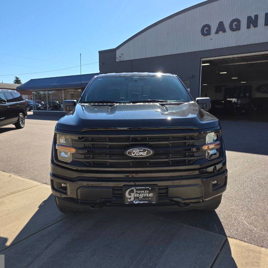 New 2025 Ford F-150 XLT 4x4 4dr Supercrew 5.5 ft. SB Pickup Truck