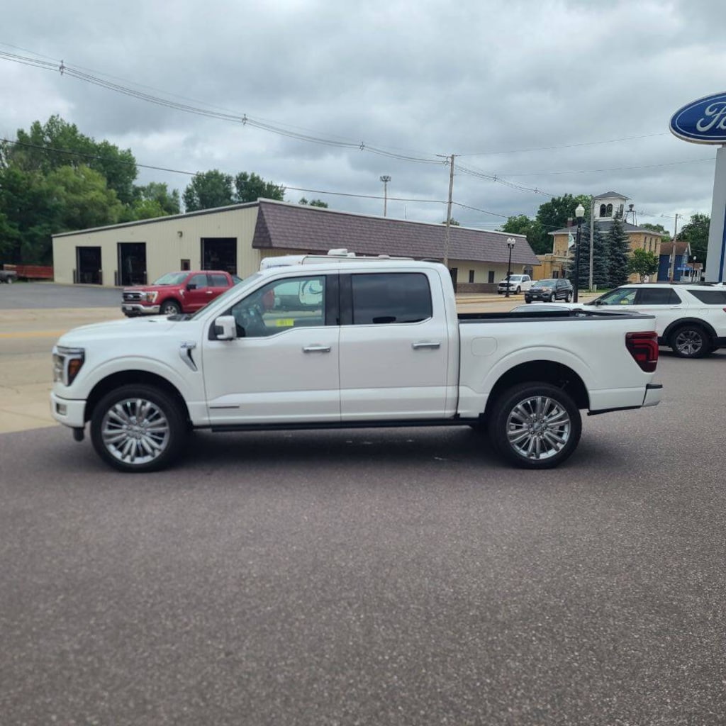 New 2025 Ford F-150 Platinum 4x4 4dr Supercrew 5.5 ft. SB Pickup Truck