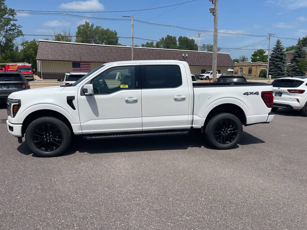 New 2026 Ford F-150 Lariat 4x4 4dr Supercrew 5.5 ft. SB Pickup Truck