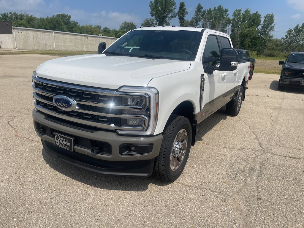 New 2026 Ford F-350 King Ranch 4x4 4dr Crew Cab 6.8 ft. SB SRW Pickup Pickup Truck