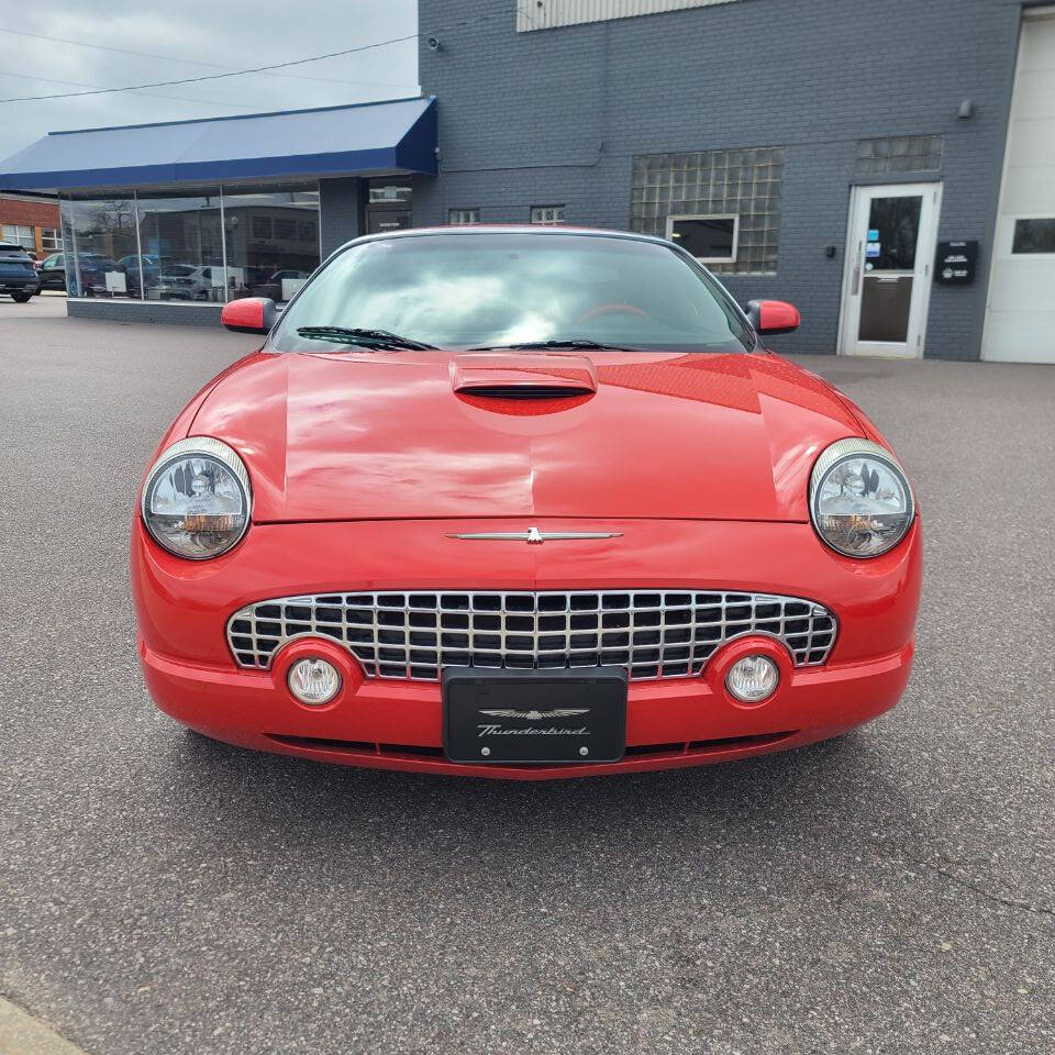 Used 2002 Ford Thunderbird Deluxe with VIN 1FAHP60A62Y112385 for sale in Princeton, WI
