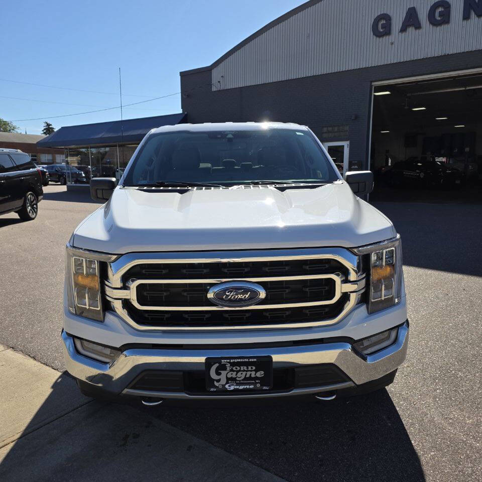 2021 Ford F-150 XLT photo 2