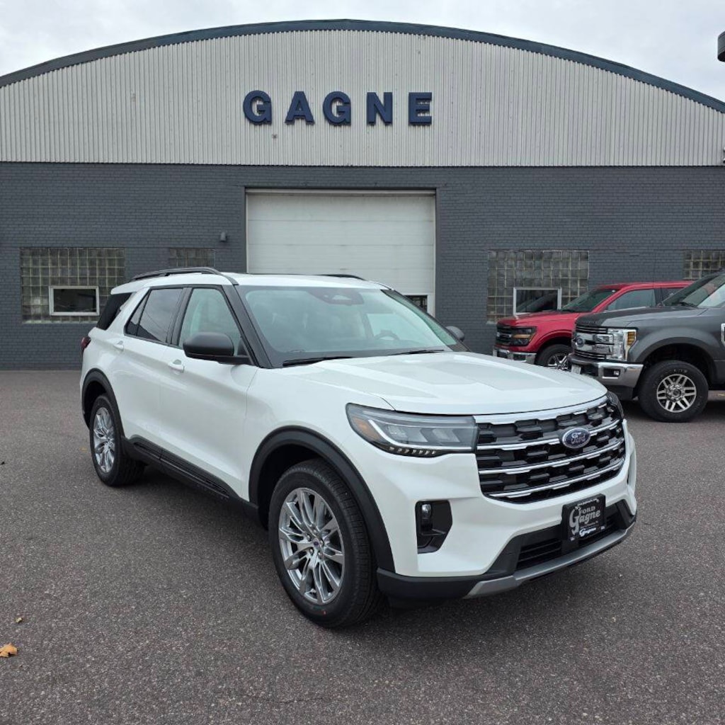 New 2026 Ford Explorer Active AWD 4dr SUV SUV