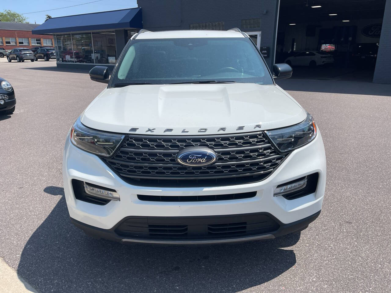 Used 2023 Ford Explorer XLT with VIN 1FMSK8DH6PGB09786 for sale in Princeton, WI
