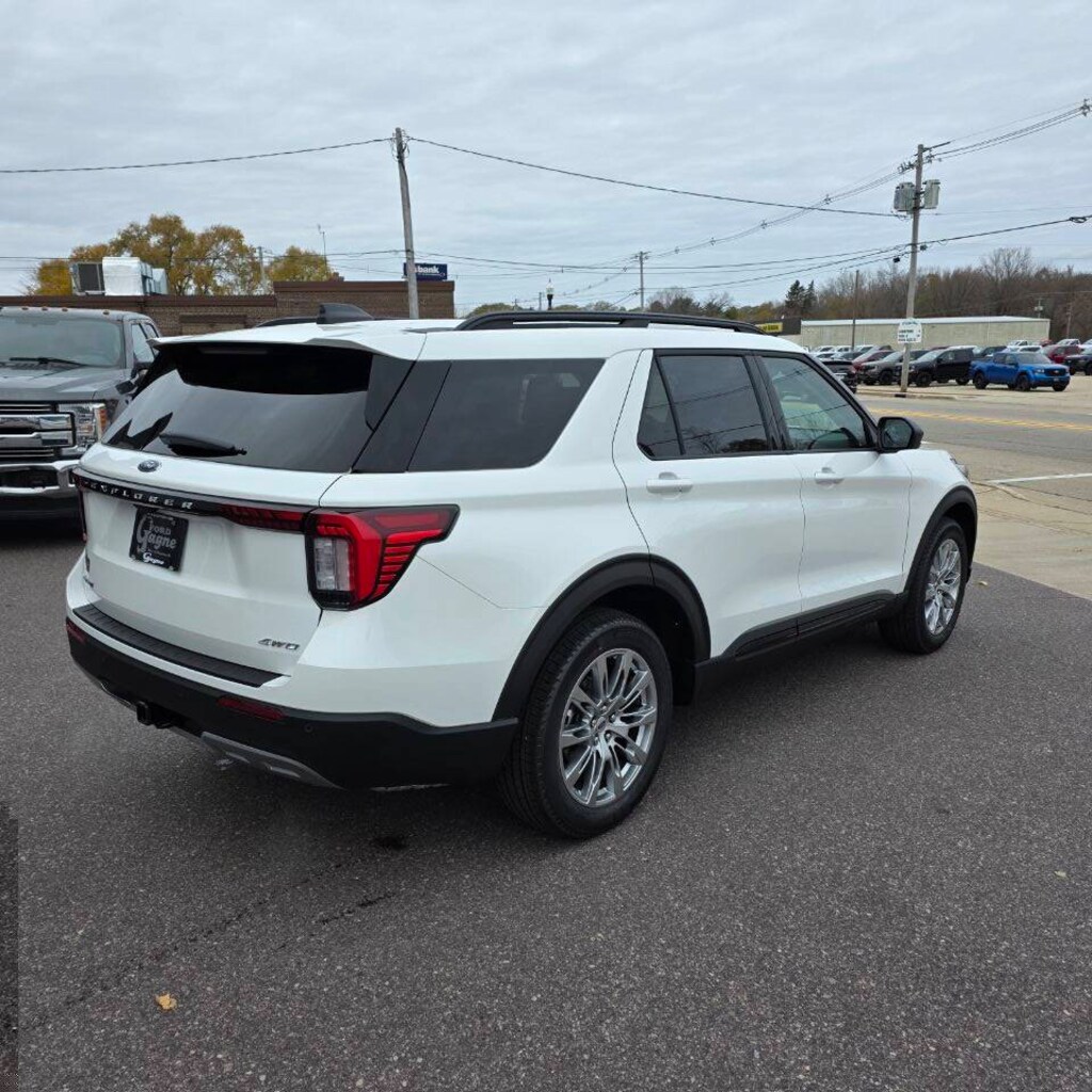 New 2026 Ford Explorer Active AWD 4dr SUV SUV