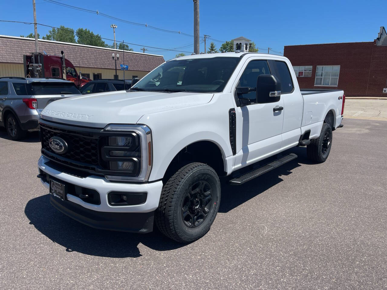2026 Ford F-350 XL 4x4 SuperCab 8' Box SRW's photo