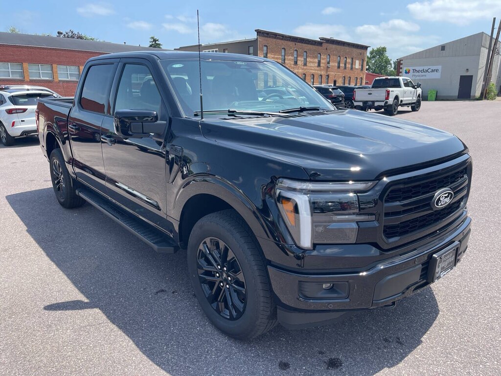 New 2026 Ford F-150 Lariat 4x4 4dr Supercrew 5.5 ft. SB Pickup Truck