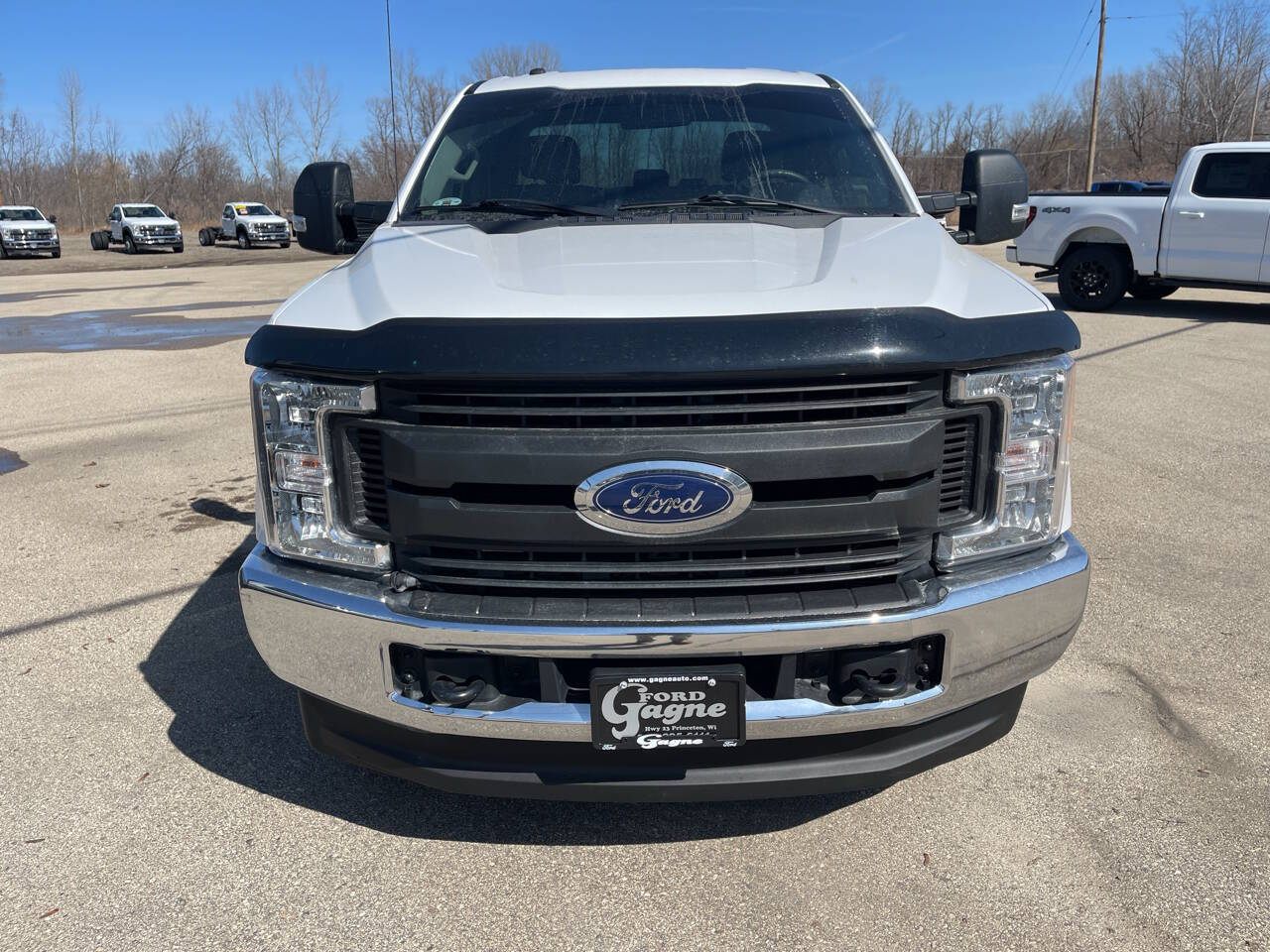 2017 Ford F-250 XL photo 2