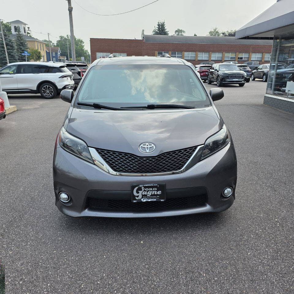 Used 2015 Toyota Sienna SE Premium with VIN 5TDXK3DC1FS664926 for sale in Princeton, WI