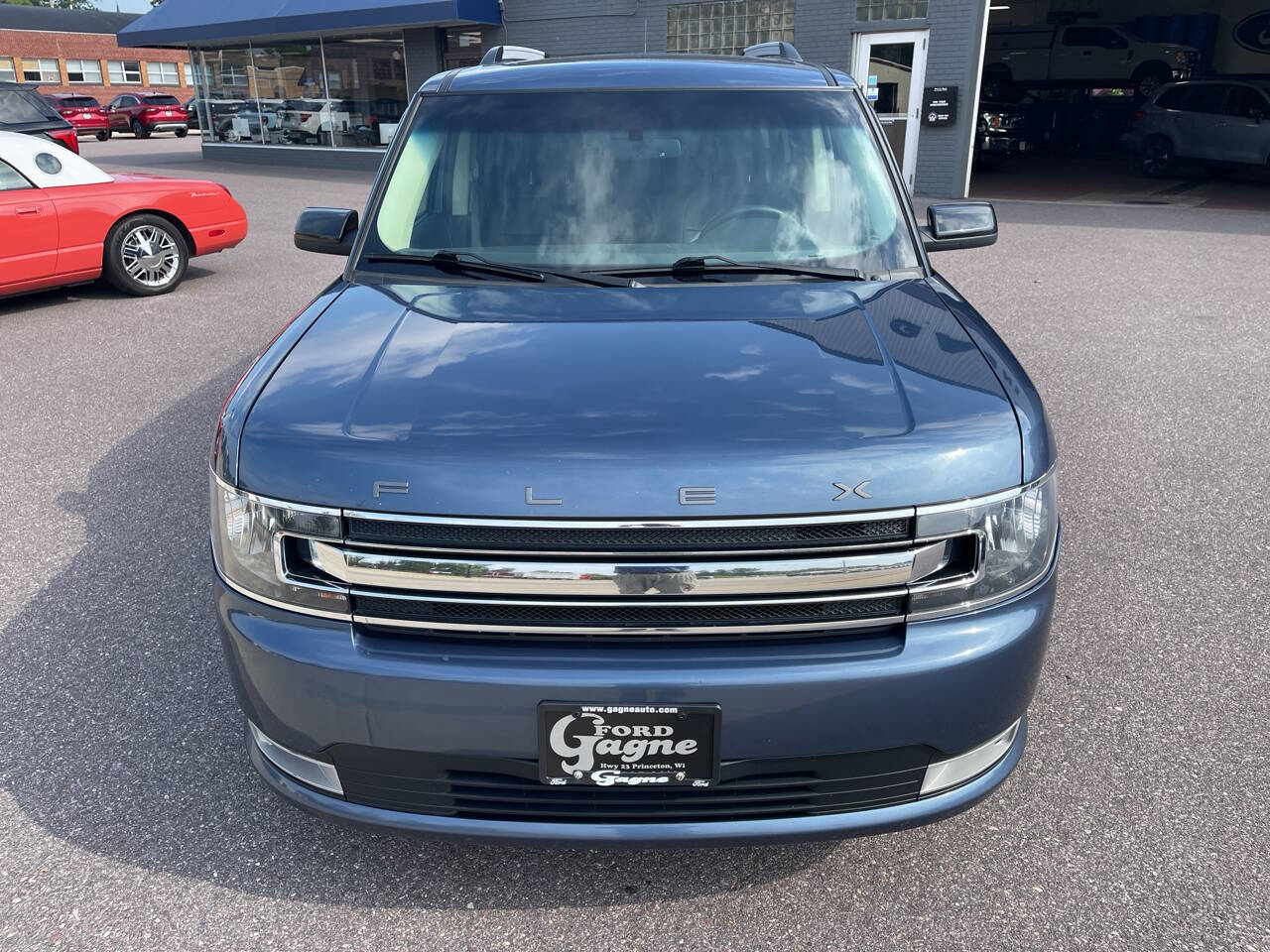 Used 2018 Ford Flex SEL with VIN 2FMHK6C89JBA04741 for sale in Princeton, WI