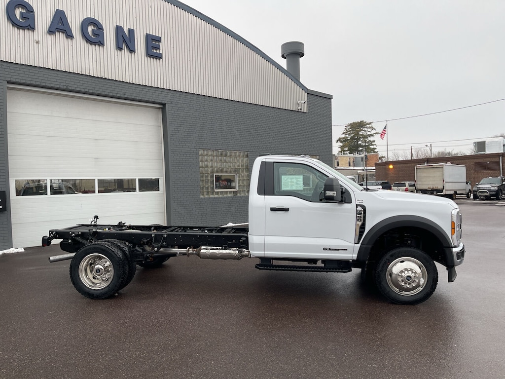 Used 2024 Ford F-450 Super Duty 4X4 2dr Regular Cab 145.3 205.3 in. WB Chassis