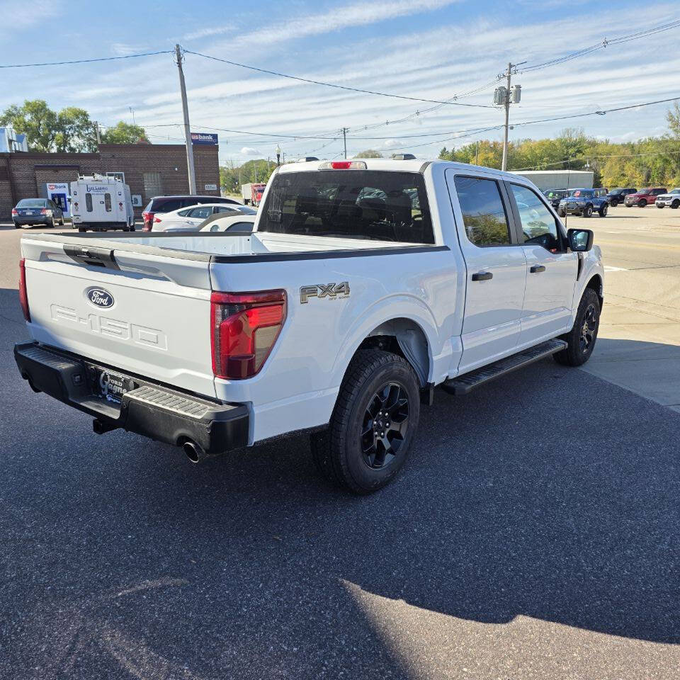 2025 Ford F-150 STX photo 4