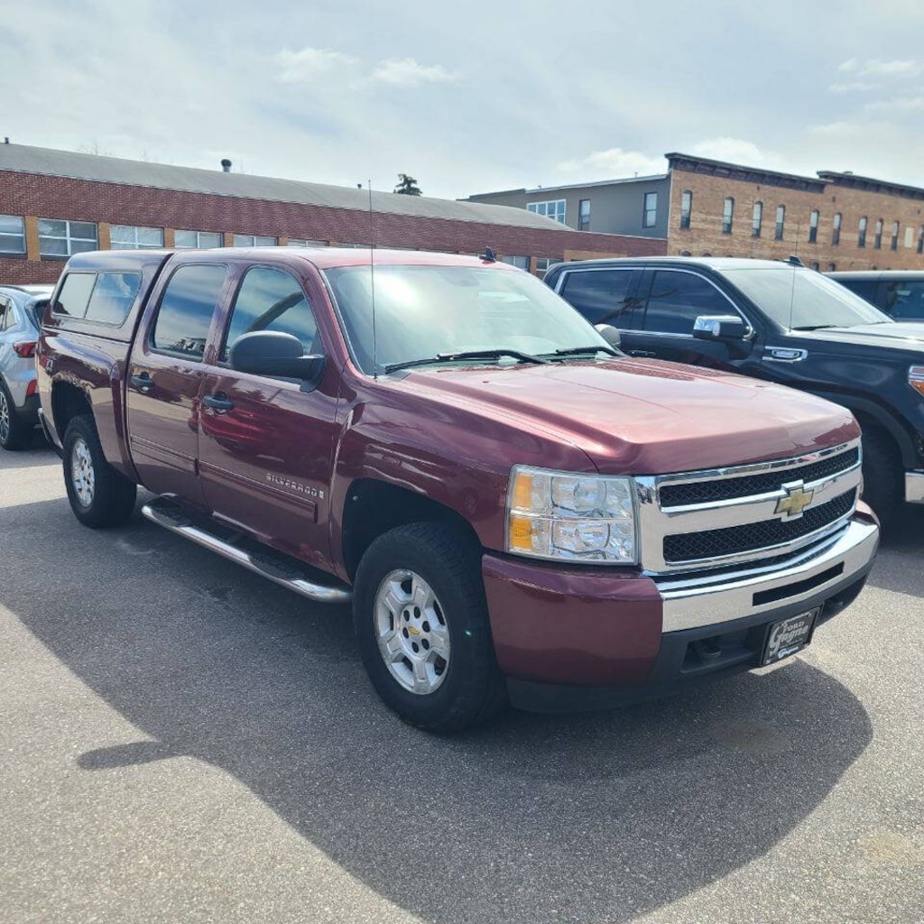 Used 2009 Chevrolet Silverado 1500 LT 4x4 4dr Crew Cab 5.8 ft. SB Pickup Truck