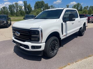 2026 Ford F-350 Platinum 4x4 4dr Crew Cab 6.8 ft. SB SRW Pickup Pickup Truck