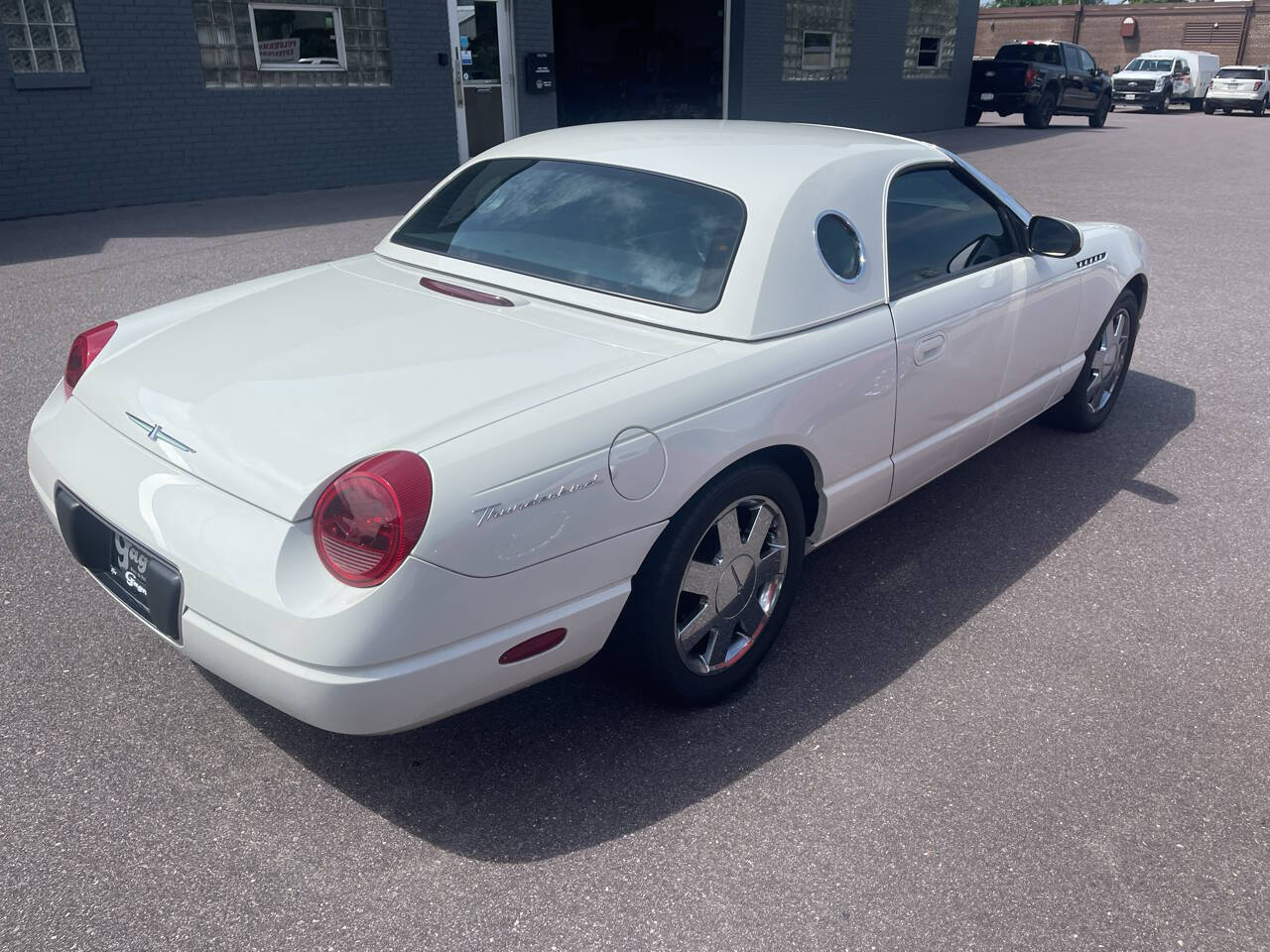 2002 Ford Thunderbird Deluxe - Photo 7