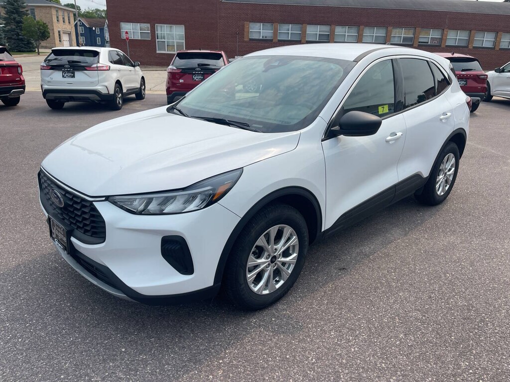 Used 2024 Ford Escape Active AWD 4dr SUV SUV
