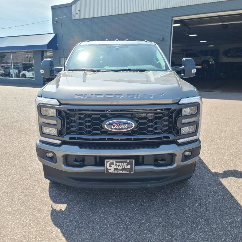 New 2025 Ford F-350 XL 4x4 4dr Supercab 8 ft. LB SRW Pickup Pickup Truck