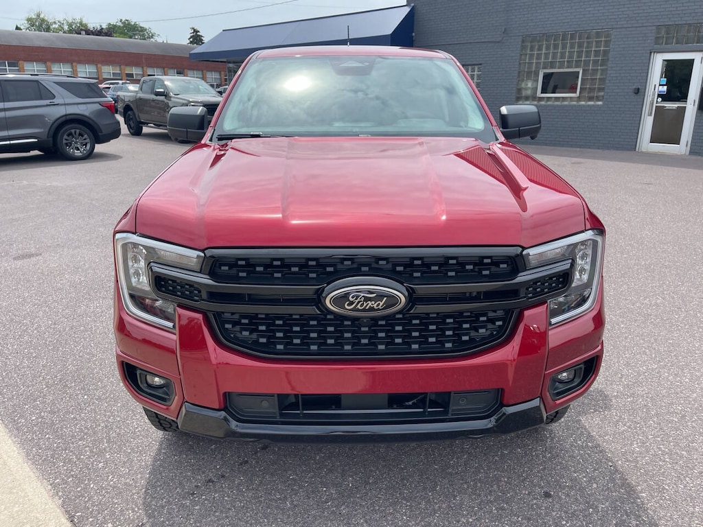 New 2025 Ford Ranger XLT 4x4 4dr Supercrew 5.0 ft. SB Pickup Truck