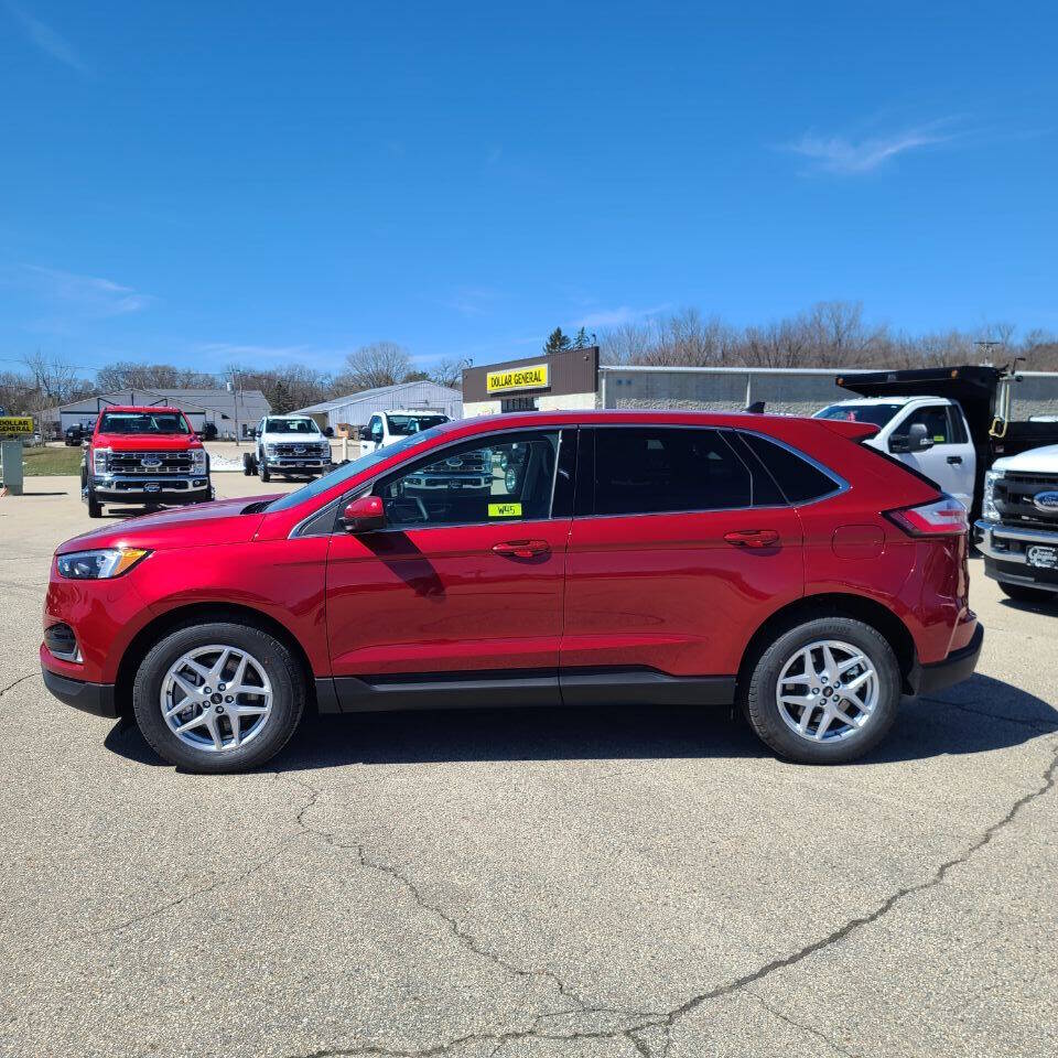 New 2024 Ford Edge SEL AWD 4dr SUV SUV
