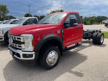2024 Ford F-450 Super Duty 4X4 2dr Regular Cab 145.3 205.3 in. WB Pickup Truck