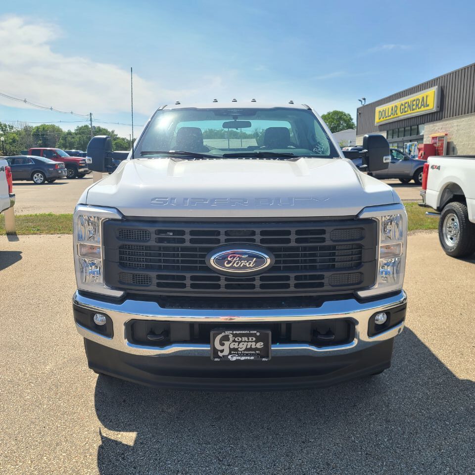 Used 2023 Ford F-350 Super Duty XL with VIN 1FTRF3BA7PEC76394 for sale in Princeton, WI