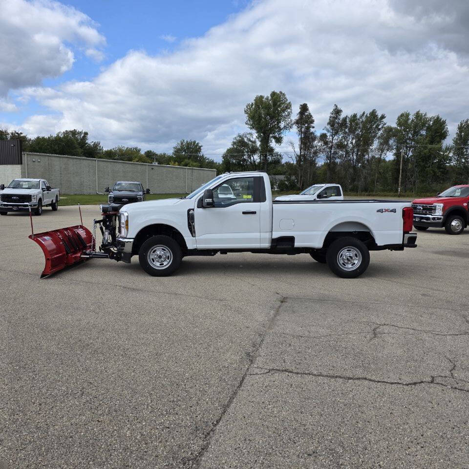 2024 Ford F-250 XL photo 4