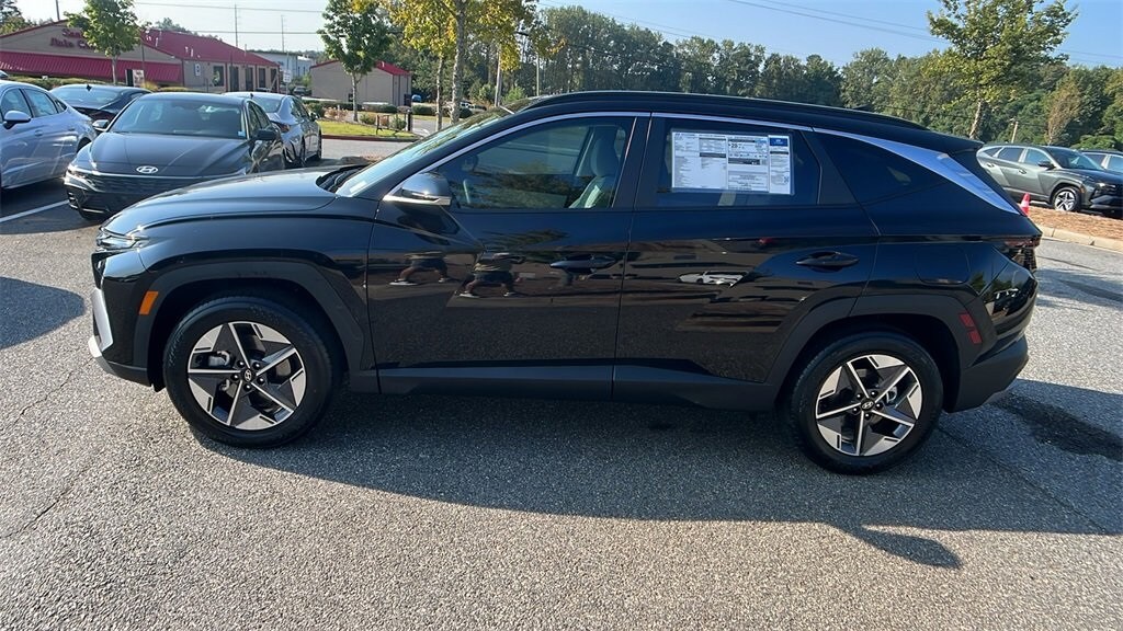 New 2026 Hyundai Tucson SEL Premium SUV