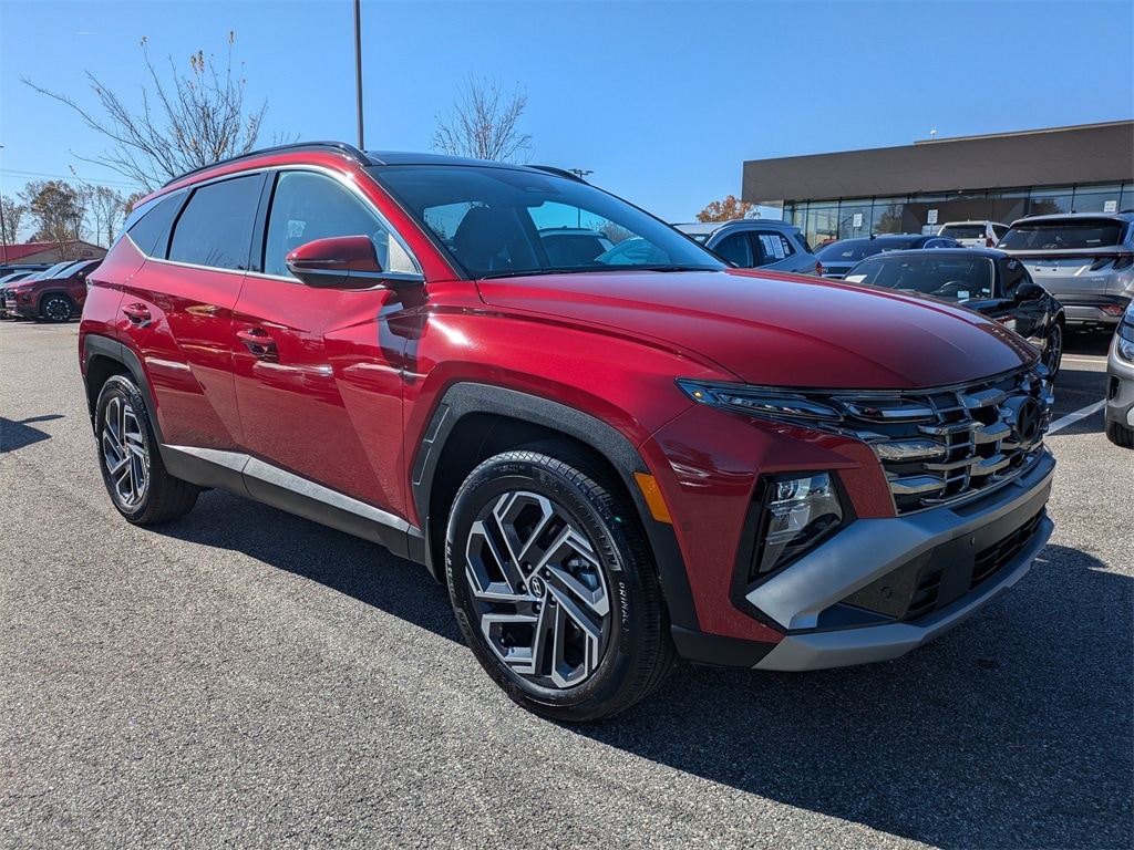 Used 2025 Hyundai Tucson Hybrid Limited SUV