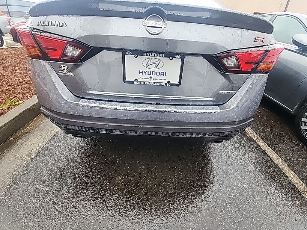 Used 2023 Nissan Altima SR VC-Turbo Sedan