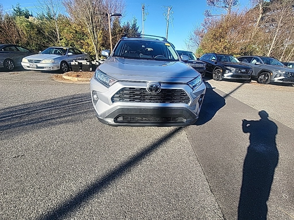 Used 2020 Toyota RAV4 XLE SUV